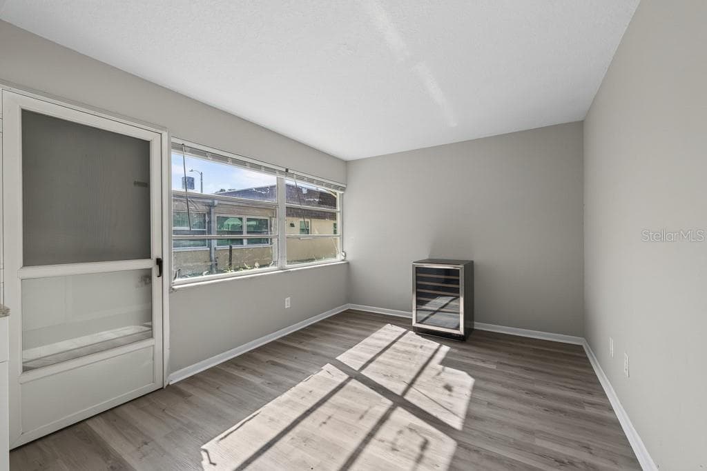 Condominium at 8265 VENDOME BLVD N, PINELLAS PARK, photo 16 of 37