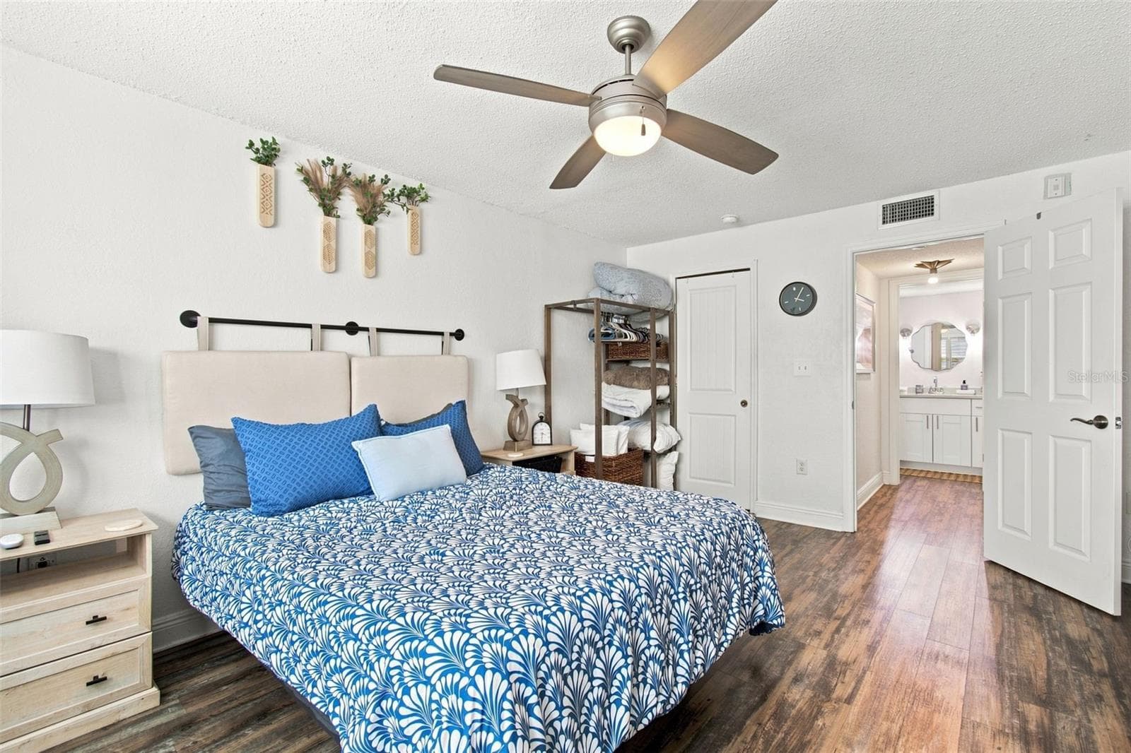 Condominium at 17035 GULF BLVD #216, NORTH REDINGTON BEACH, photo 23 of 44
