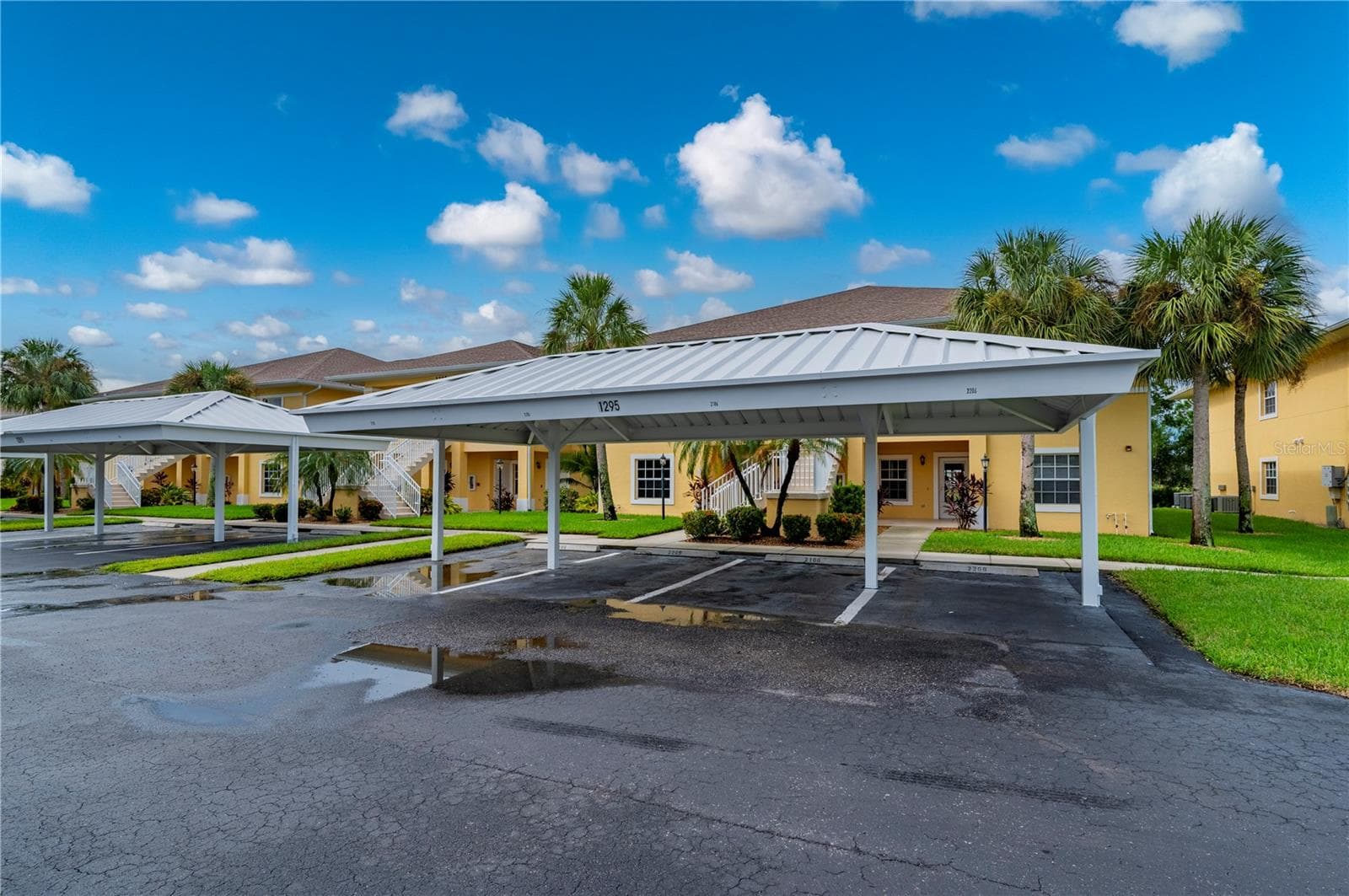 Condominium at 1295 SAXONY CIR #2106, PUNTA GORDA, photo 7 of 54