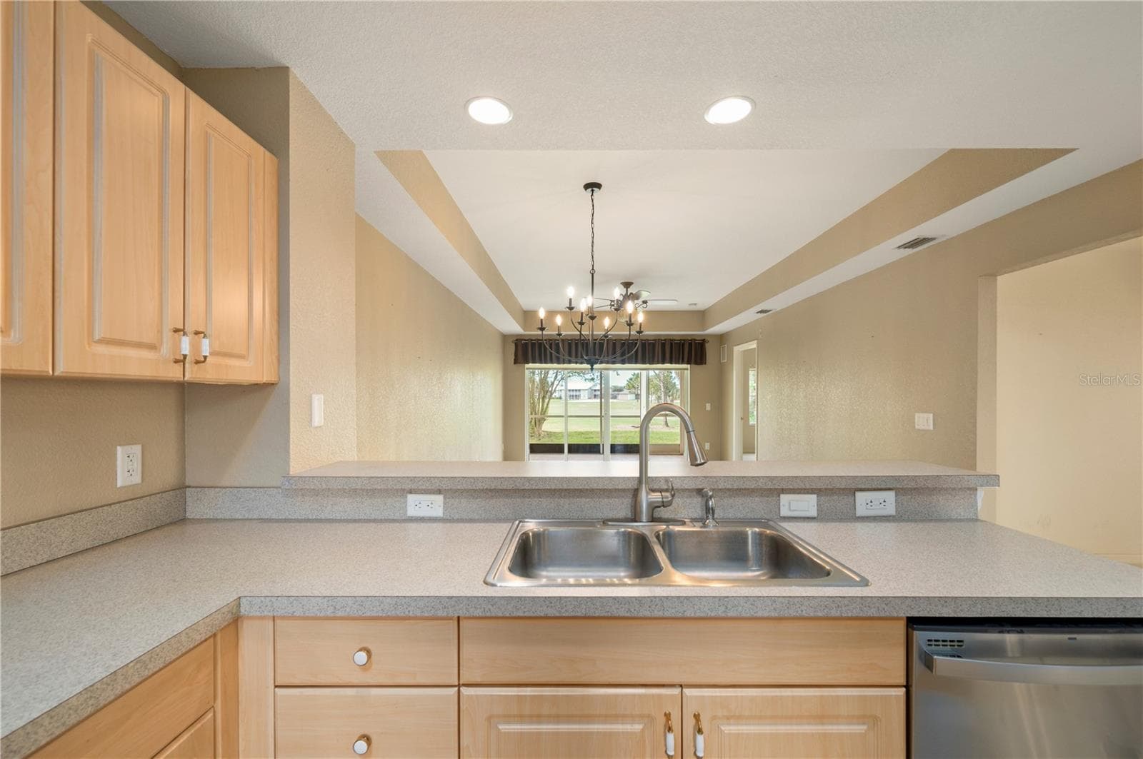Condominium at 1295 SAXONY CIR #2106, PUNTA GORDA, photo 14 of 54