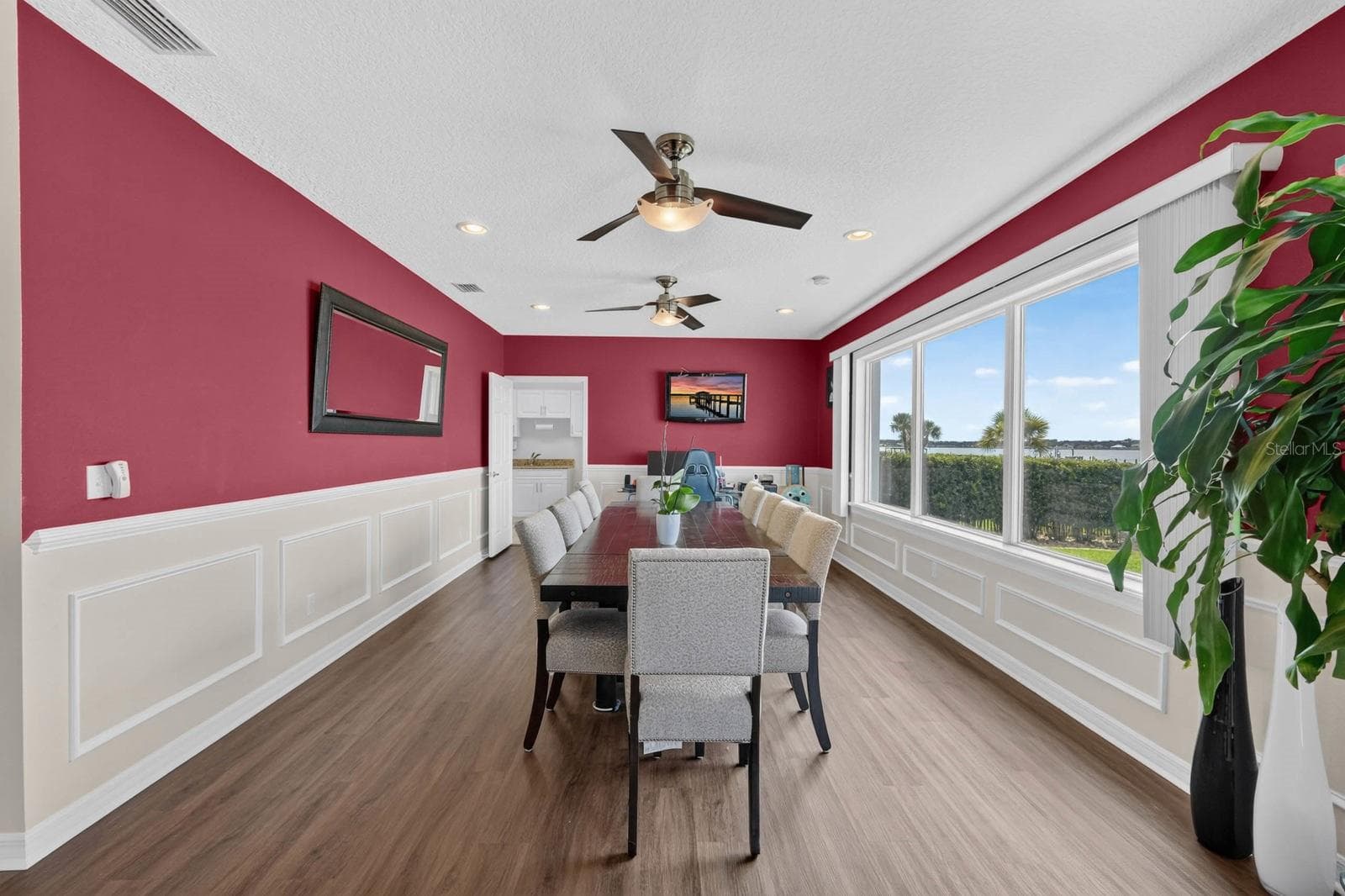Single Family Residence at 14 GRANVILLE CIR, DAYTONA BEACH, photo 19 of 46