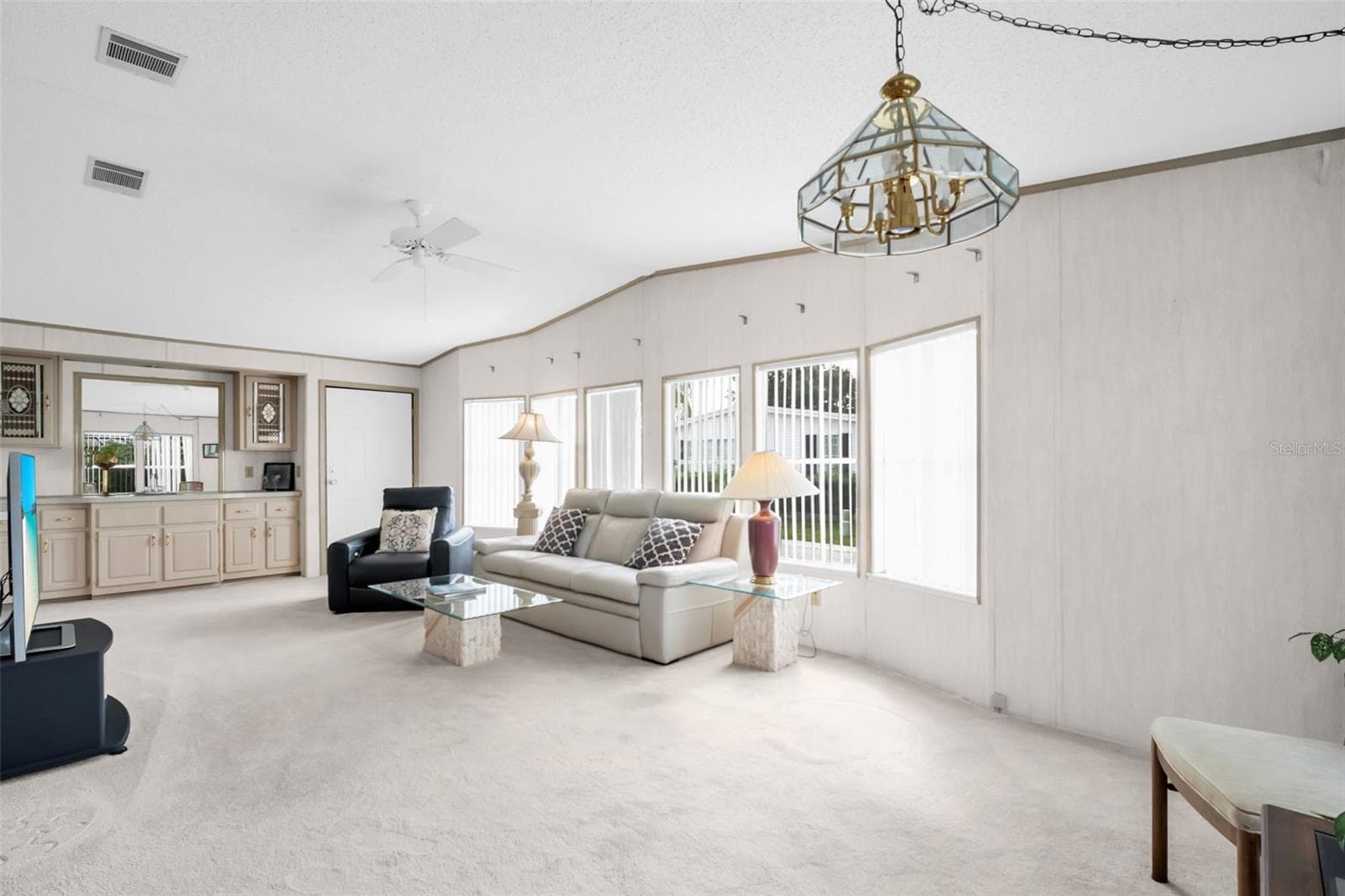 Family Room - 428 PELICAN DR S, OLDSMAR