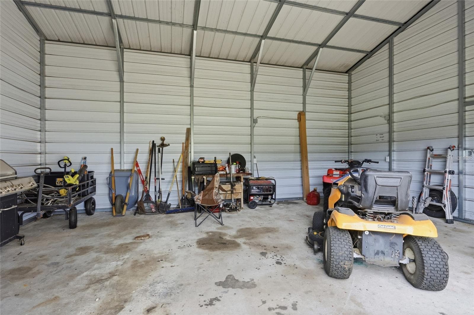 Interior Barn - 1518 DICKENS RD, LAKE WALES