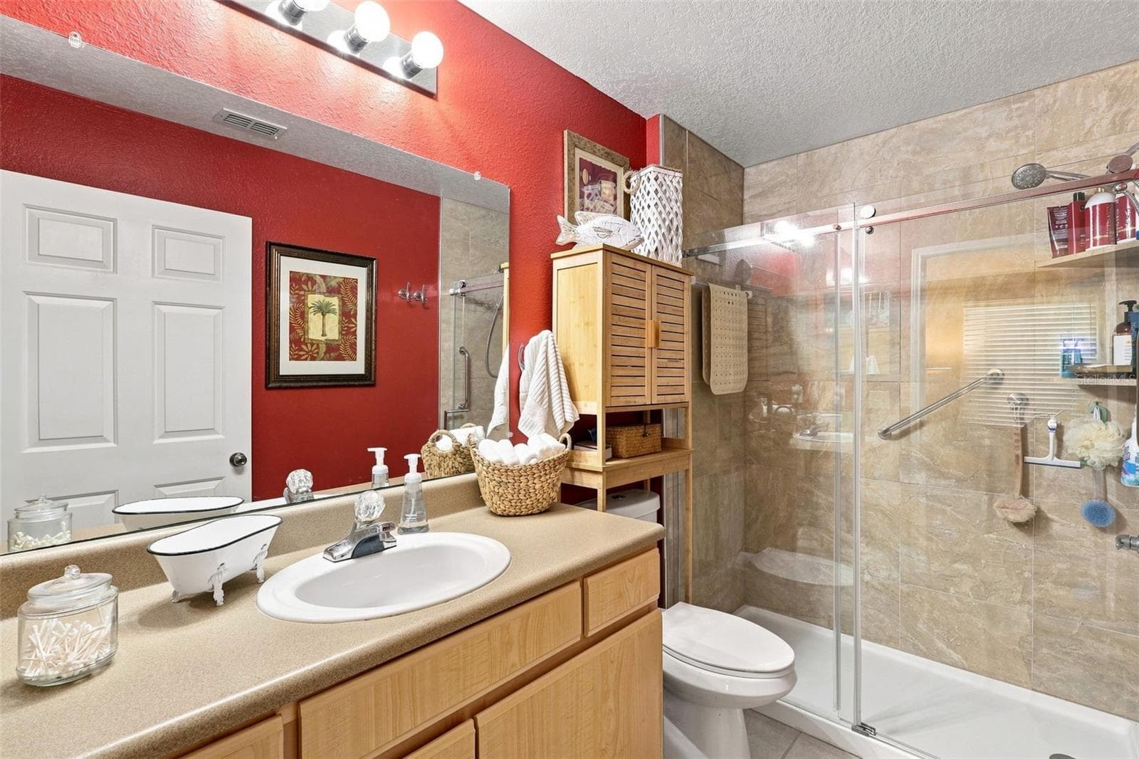 Condominium at 940 VILLAGE TRL #3-104, PORT ORANGE, photo 11 of 28