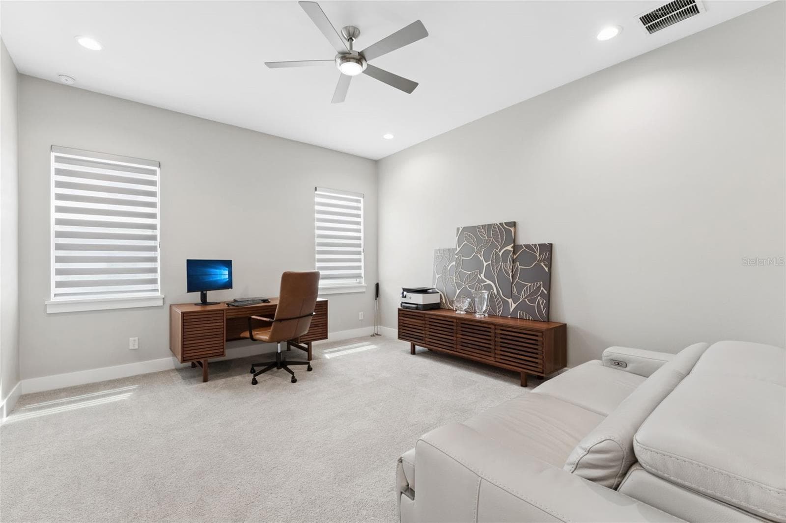 Single Family Residence at 16020 TRIVOLI CIR, MONTVERDE, photo 28 of 61