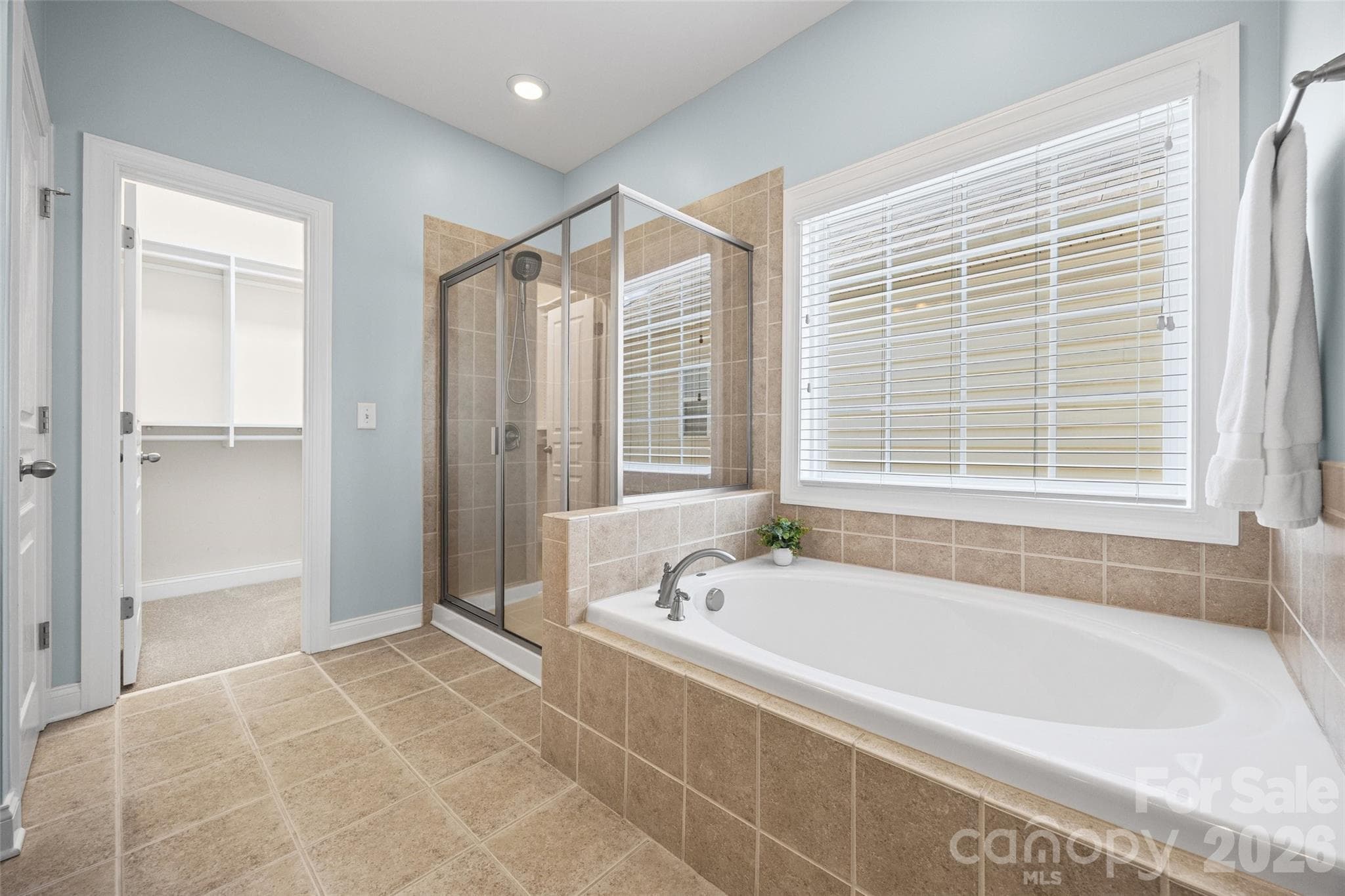 Single Family Residence at 8029 Whitehawk Hill Road, Waxhaw, photo 26 of 35