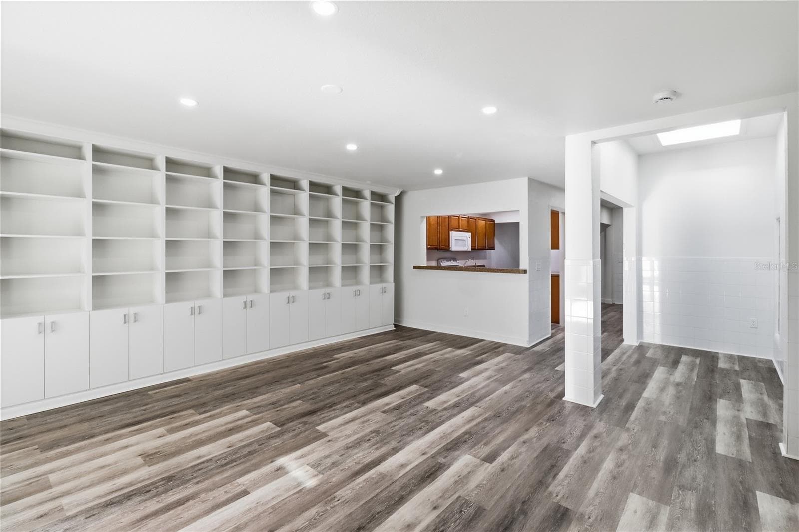 Townhouse at 2302 BARBADOS DR, WINTER PARK, photo 11 of 35
