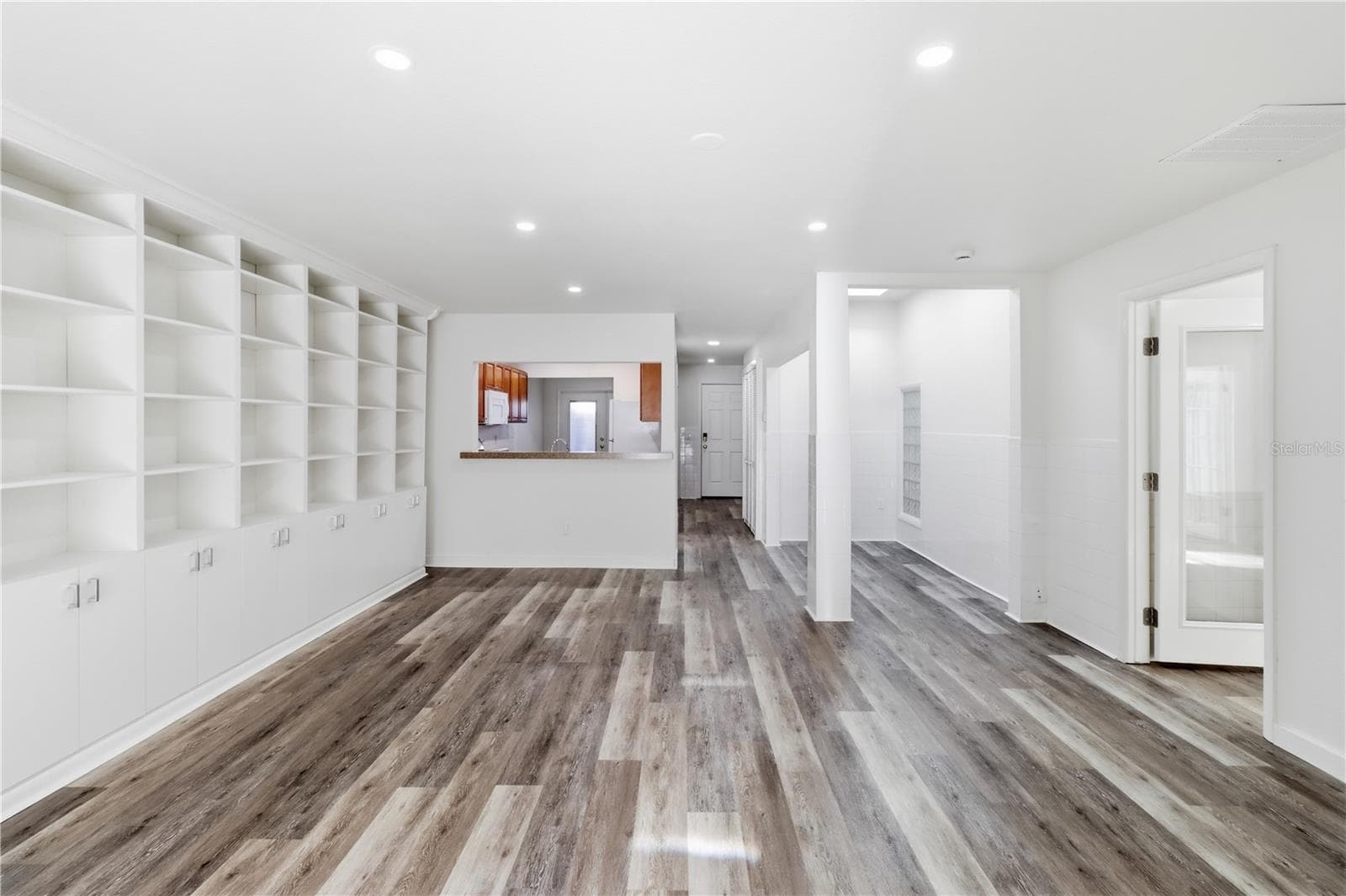 Townhouse at 2302 BARBADOS DR, WINTER PARK, photo 12 of 35