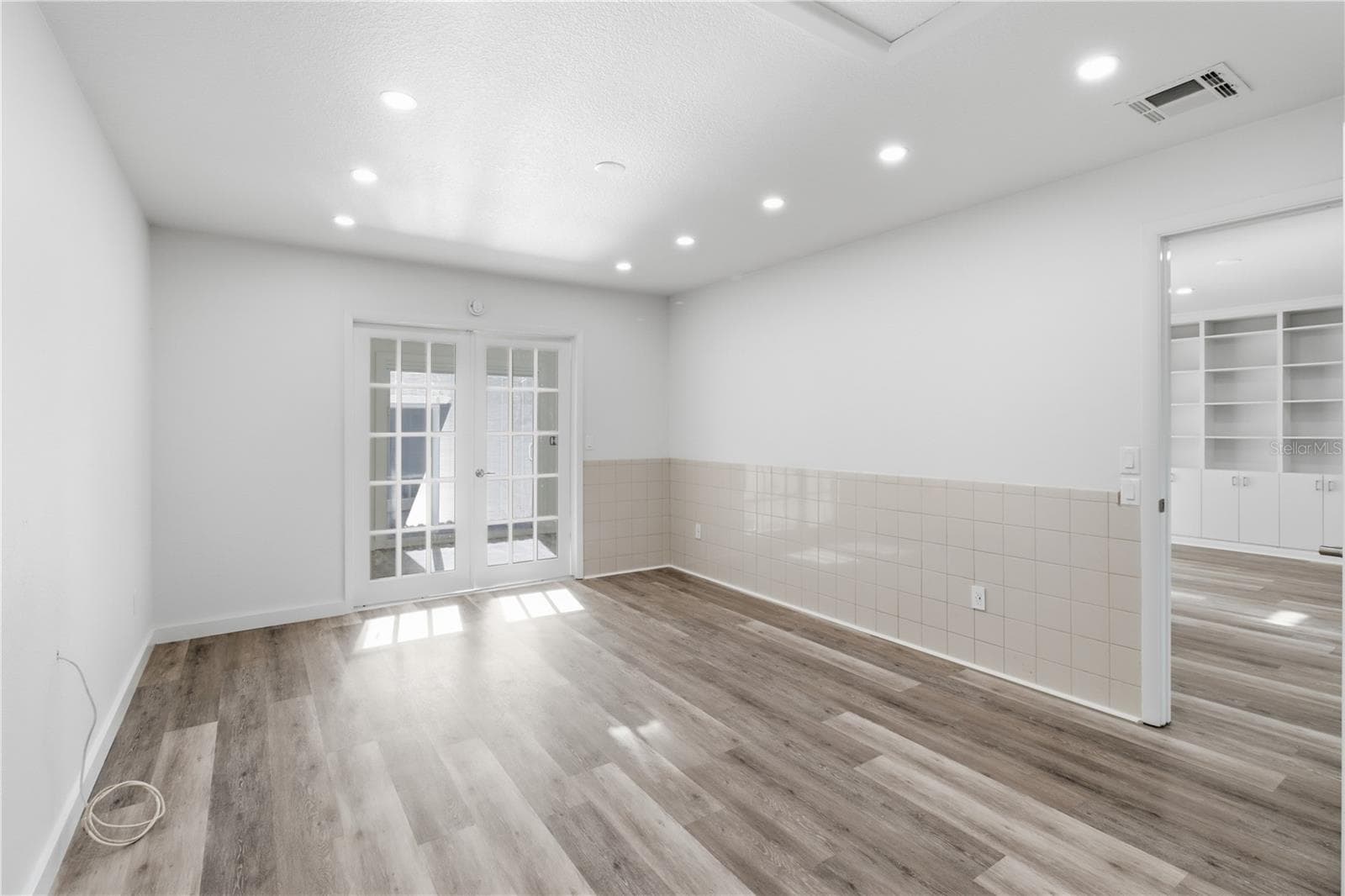 Townhouse at 2302 BARBADOS DR, WINTER PARK, photo 16 of 35