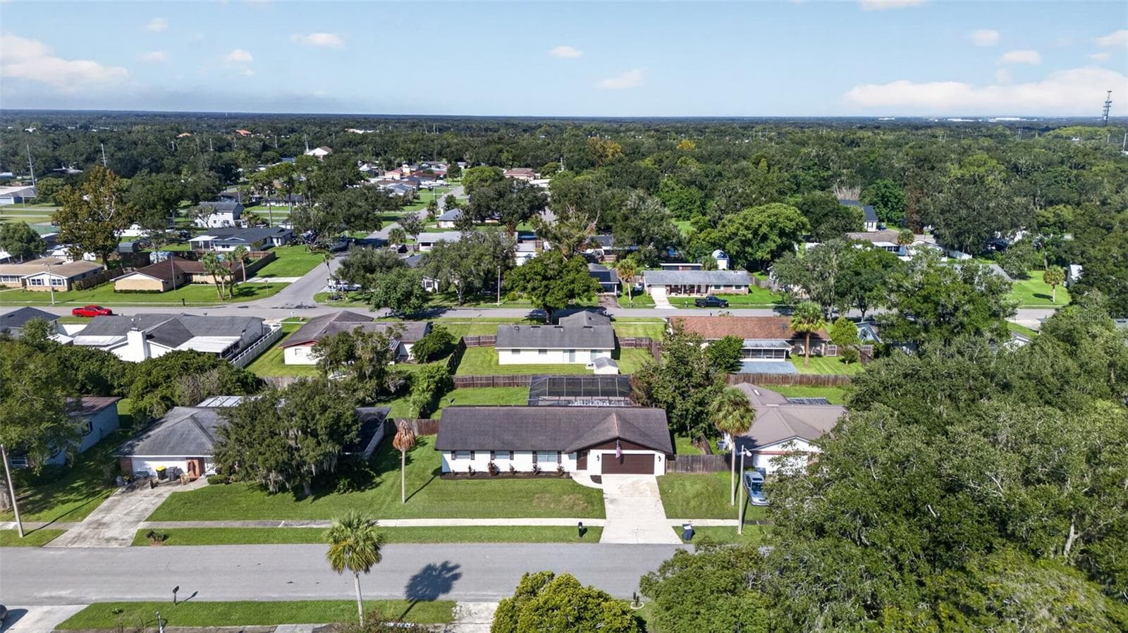 Single Family Residence at 6029 CHRISTINA DR E, LAKELAND, photo 30 of 45
