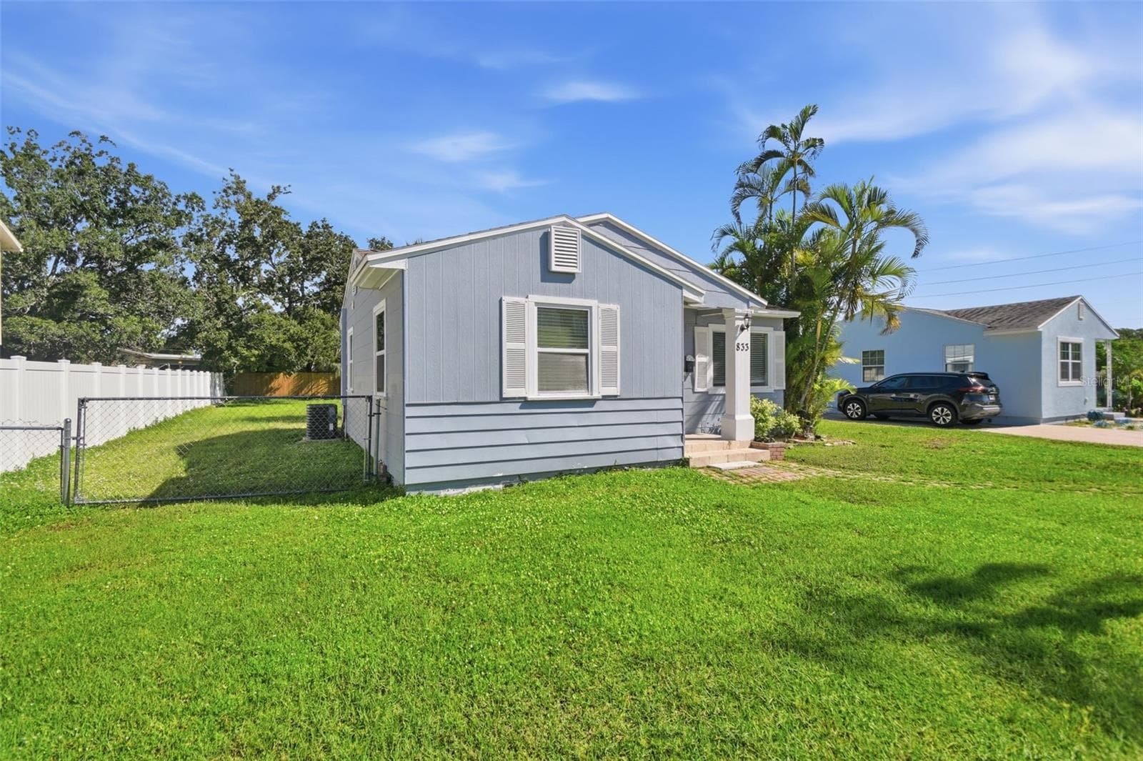 Single Family Residence at 833 61ST AVE NE, ST PETERSBURG, photo 6 of 42