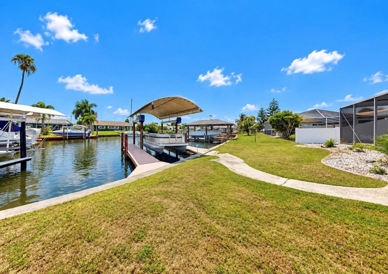 Single Family Residence at 6315 WISTERIA LN, APOLLO BEACH, photo 7 of 65