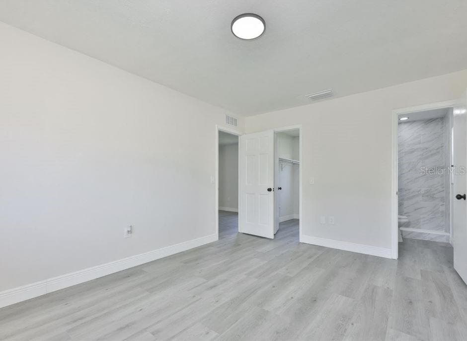 Single Family Residence at 614 HUNTINGTON ST, BRANDON, photo 22 of 42