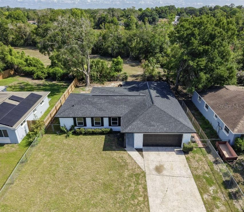 Single Family Residence at 614 HUNTINGTON ST, BRANDON, photo 40 of 42