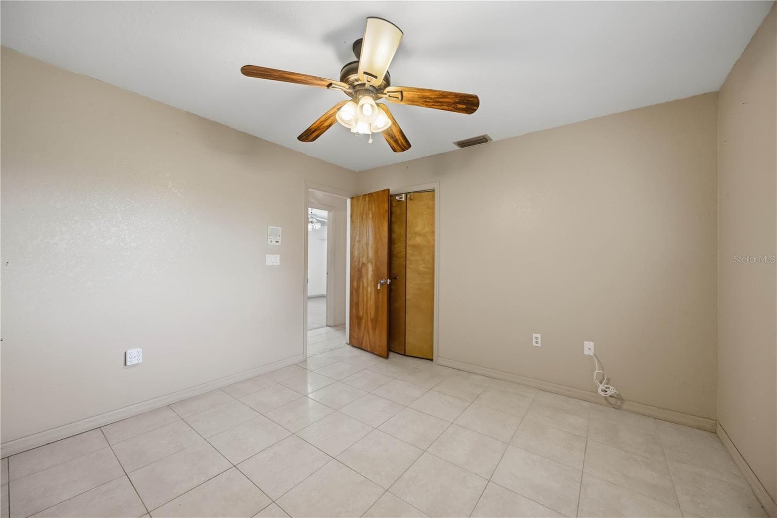 Single Family Residence at 23179 AVACADO AVE, PORT CHARLOTTE, photo 36 of 43
