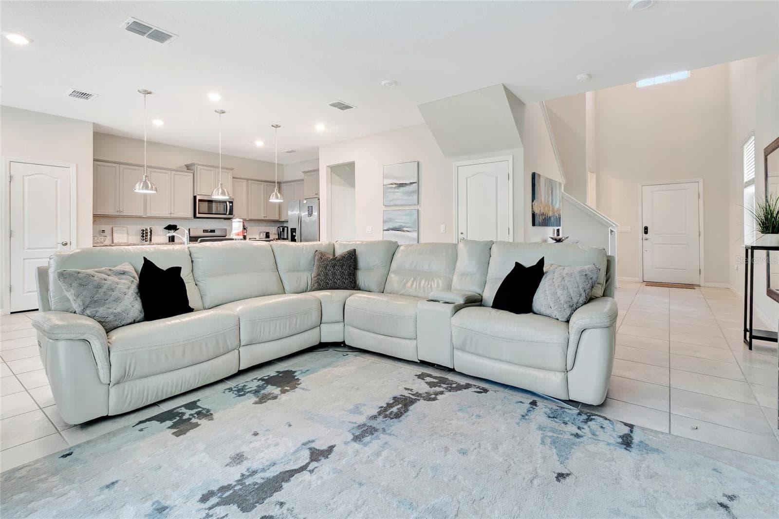 Living Room - 7312 OAKMOSS LOOP, DAVENPORT