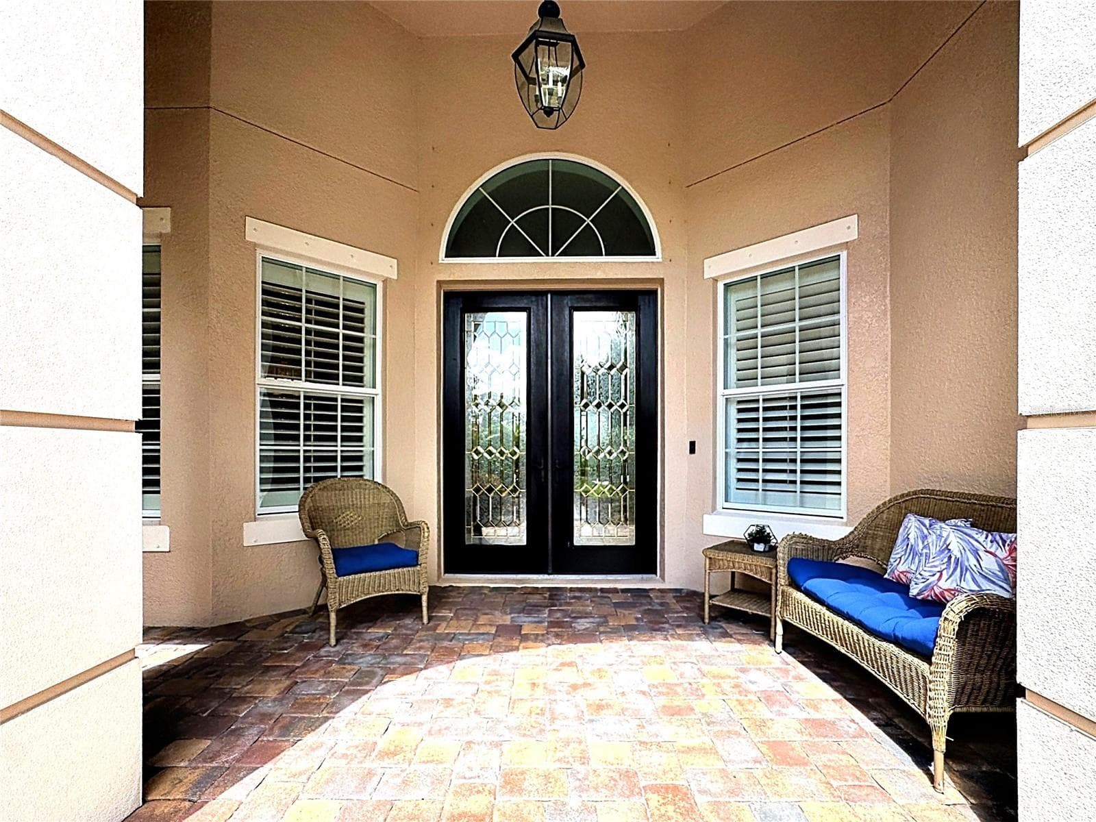 Impressive Front Entry - 210 166TH ST NE, BRADENTON