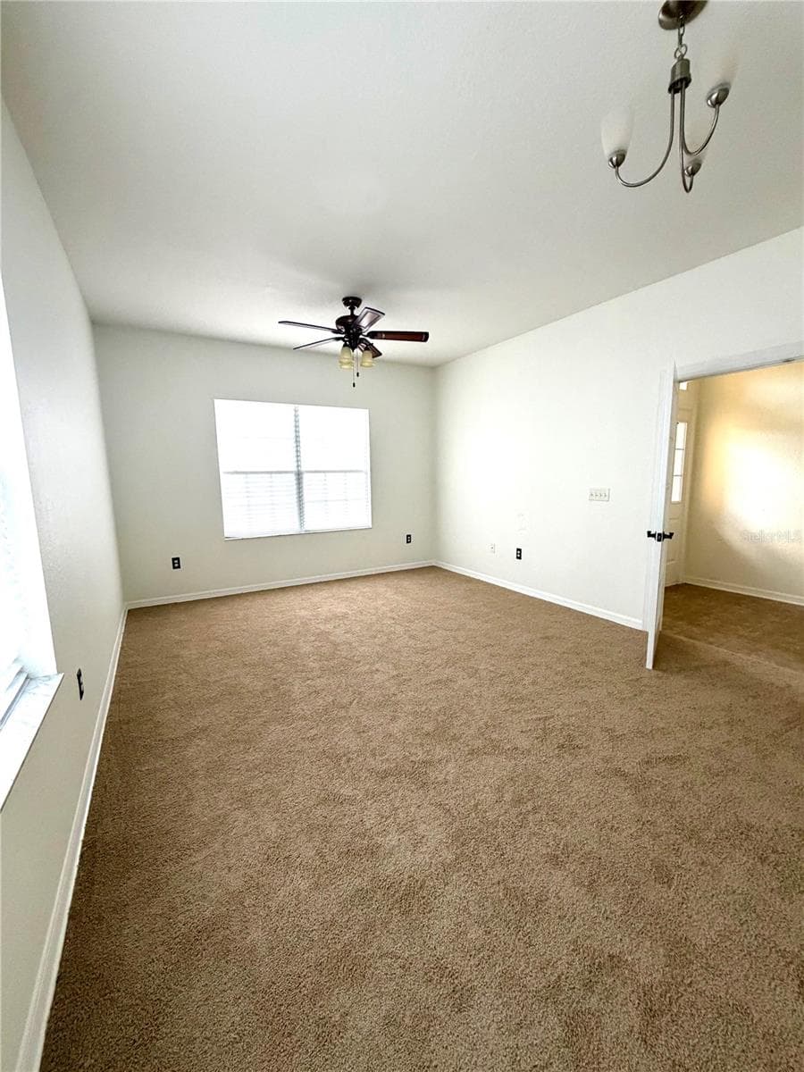 Single Family Residence at 520 HIGHLAND MEADOWS AVE, DAVENPORT, photo 10 of 37