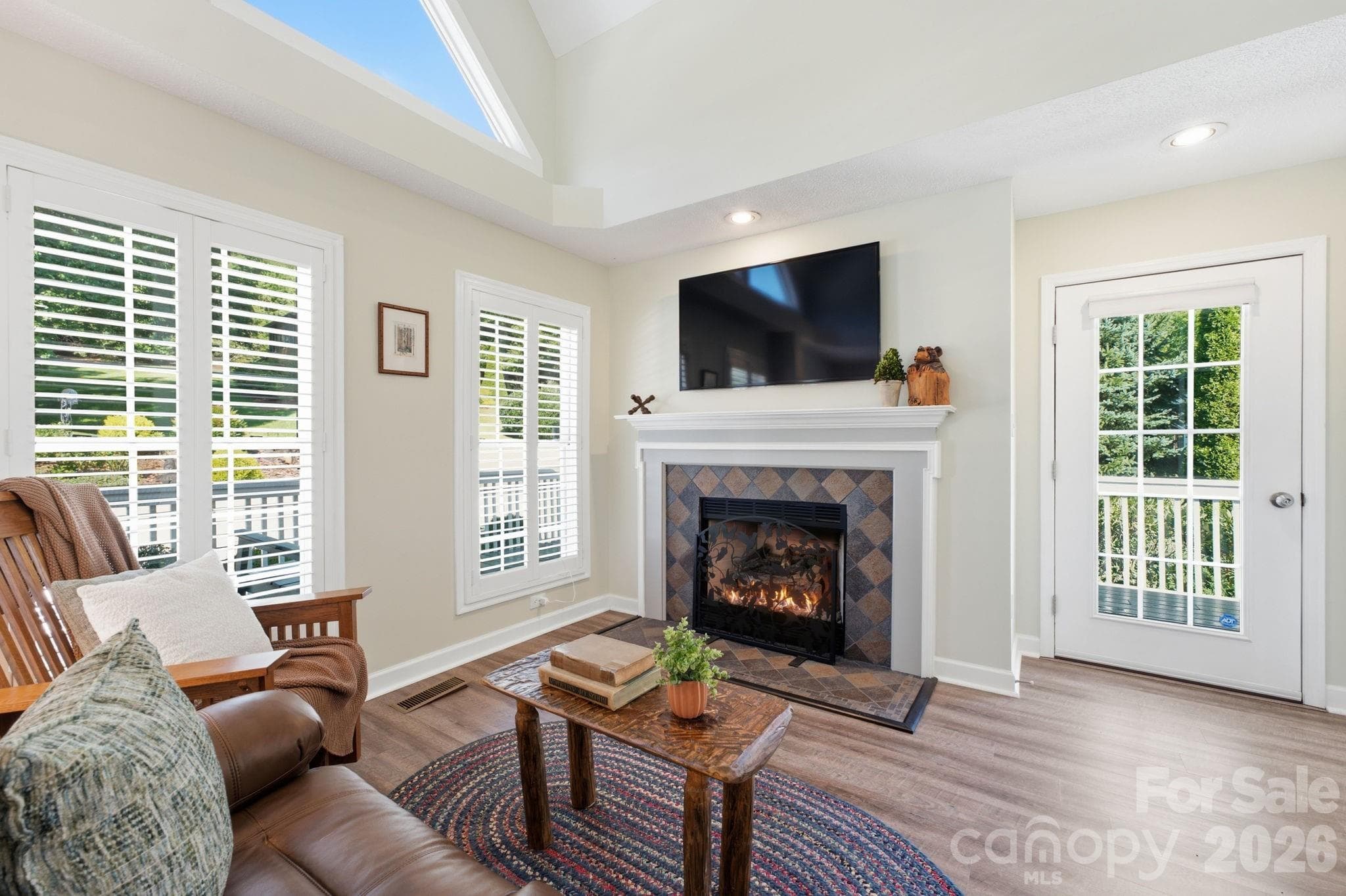 Single Family Residence at 65 Airish Lane, Waynesville, photo 6 of 47