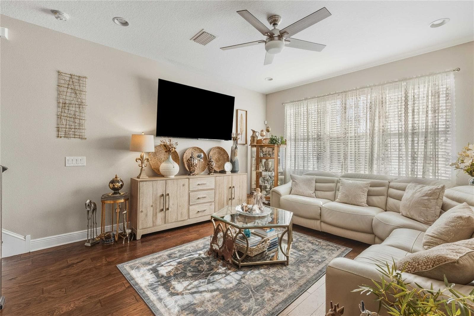 Townhouse at 30263 SOUTHWELL LN, WESLEY CHAPEL, photo 9 of 55