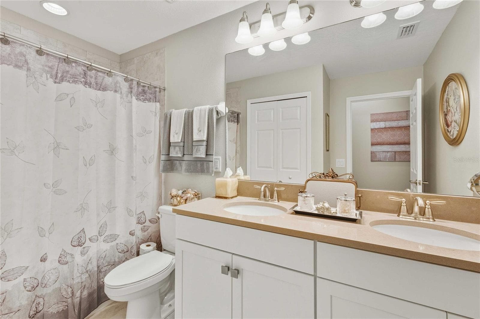 Townhouse at 30263 SOUTHWELL LN, WESLEY CHAPEL, photo 36 of 55