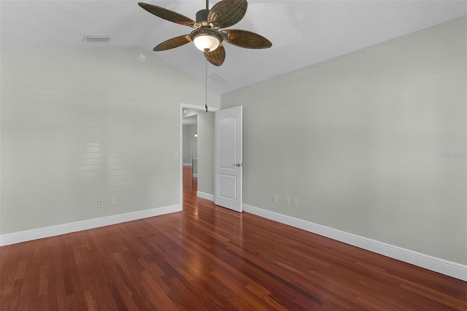 Single Family Residence at 1349 PATRICK PL, THE VILLAGES, photo 18 of 50