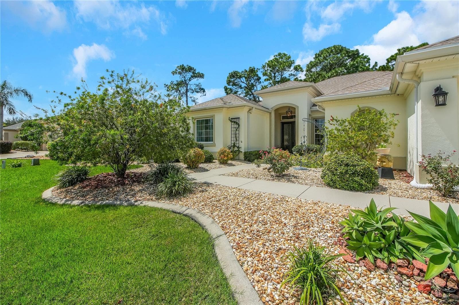 Single Family Residence at 12832 SE 91ST CT, SUMMERFIELD, photo 10 of 87