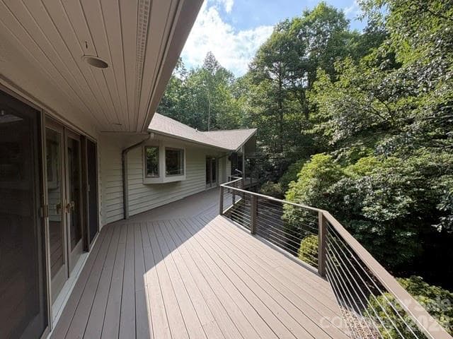 Newly painted back deck - 100 Elmridge Drive, Flat Rock