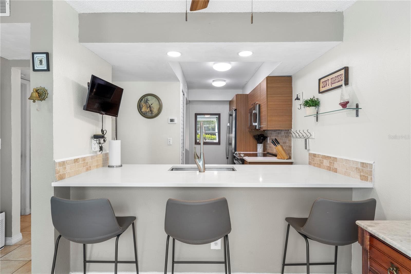 Condominium at 3016 BONAVENTURE CIR #104, PALM HARBOR, photo 12 of 39