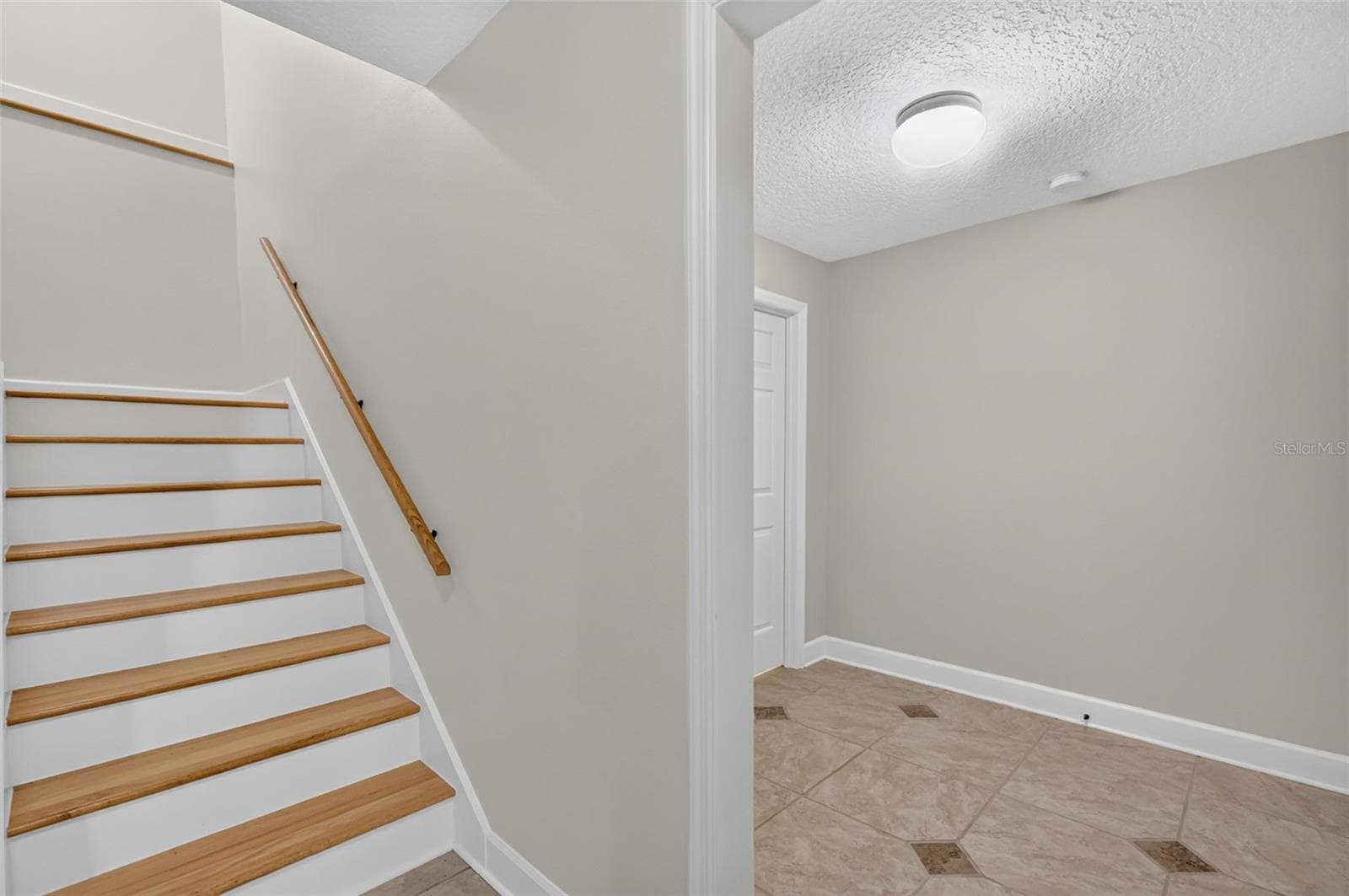 Single Family Residence at 580 W 10TH AVE, MOUNT DORA, photo 47 of 100