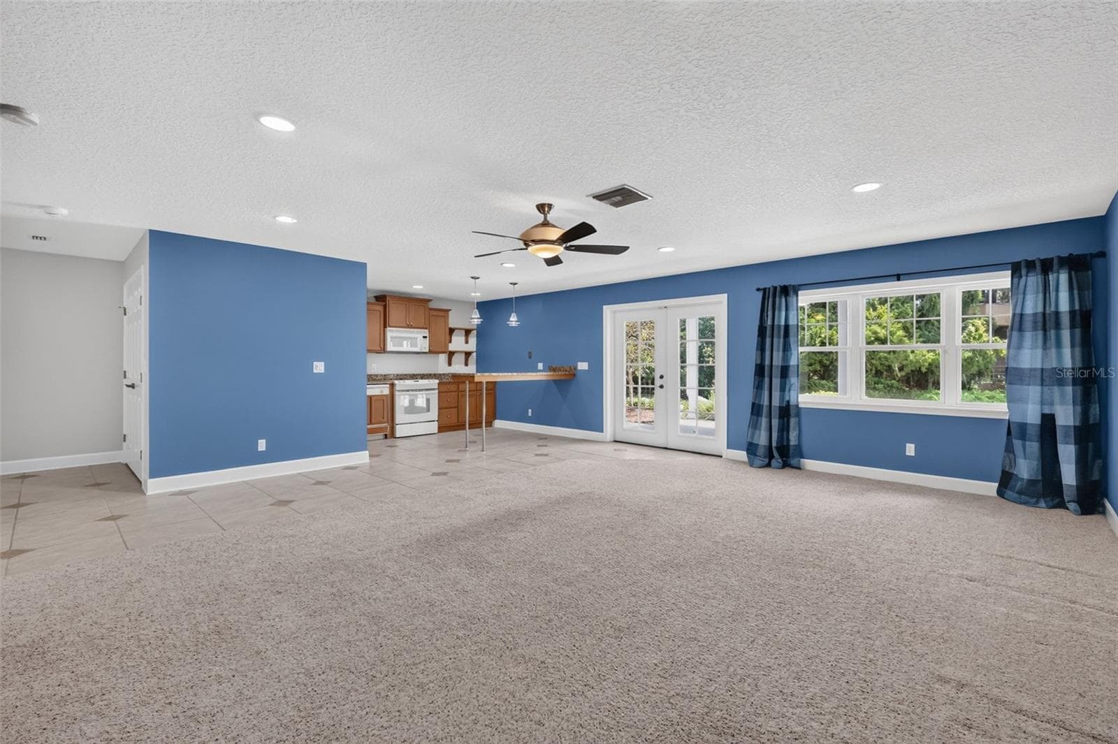 Single Family Residence at 580 W 10TH AVE, MOUNT DORA, photo 62 of 100