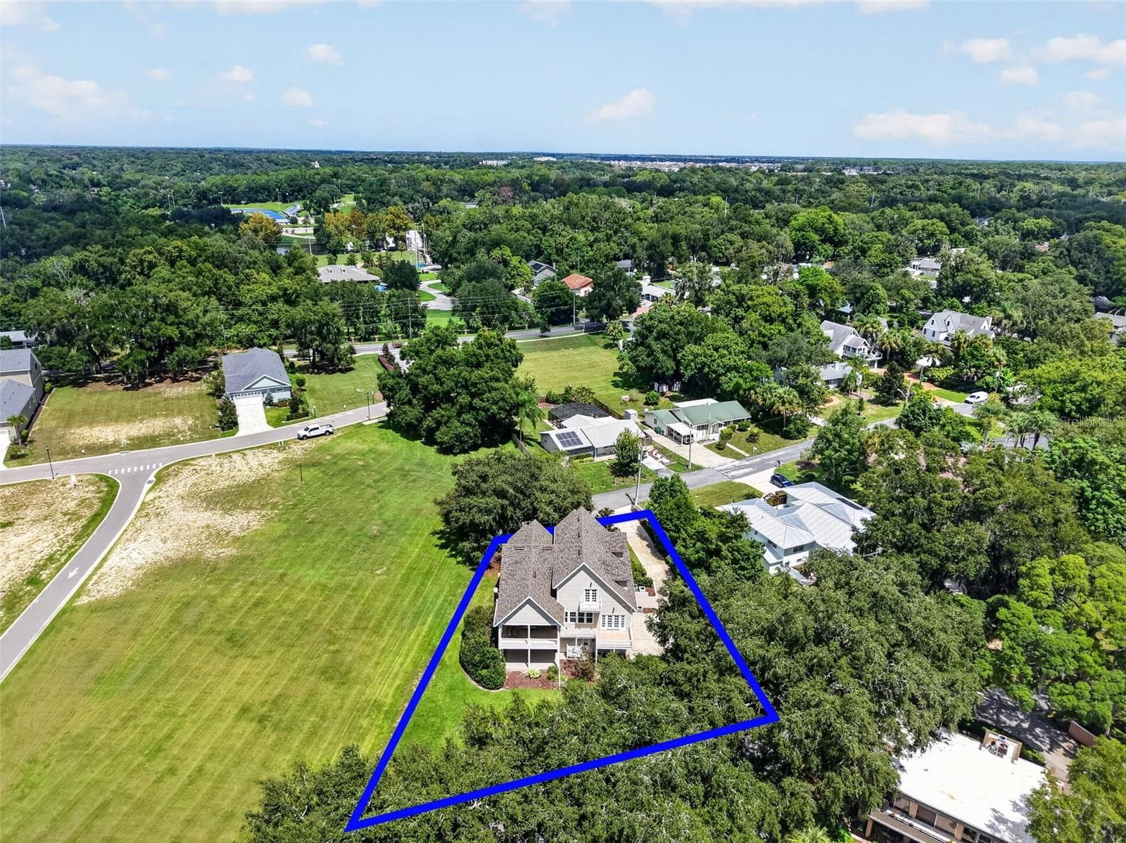 Single Family Residence at 580 W 10TH AVE, MOUNT DORA, photo 89 of 100