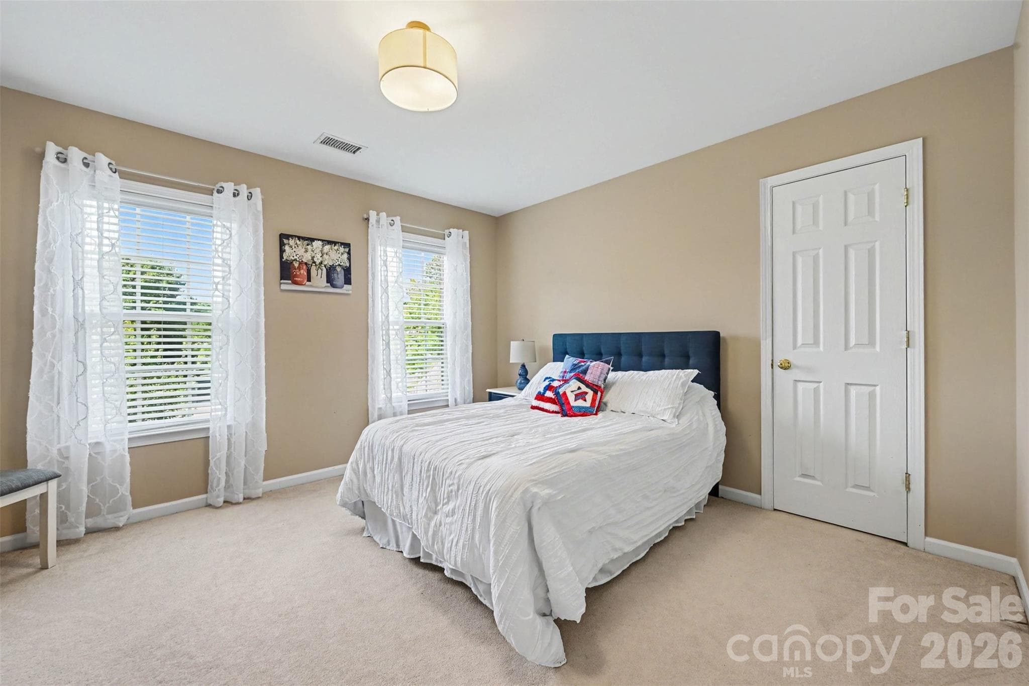 Single Family Residence at 9538 Linden Tree Lane, Charlotte, photo 31 of 44