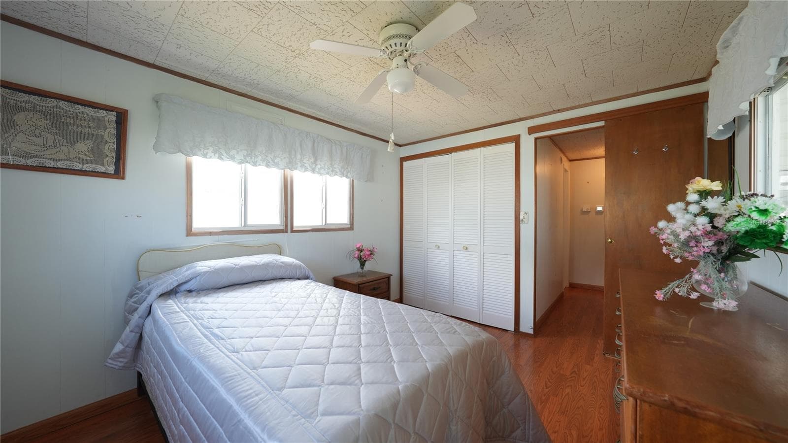 Mobile Home at 210 SOUTHWINDS DR, SARASOTA, photo 10 of 14