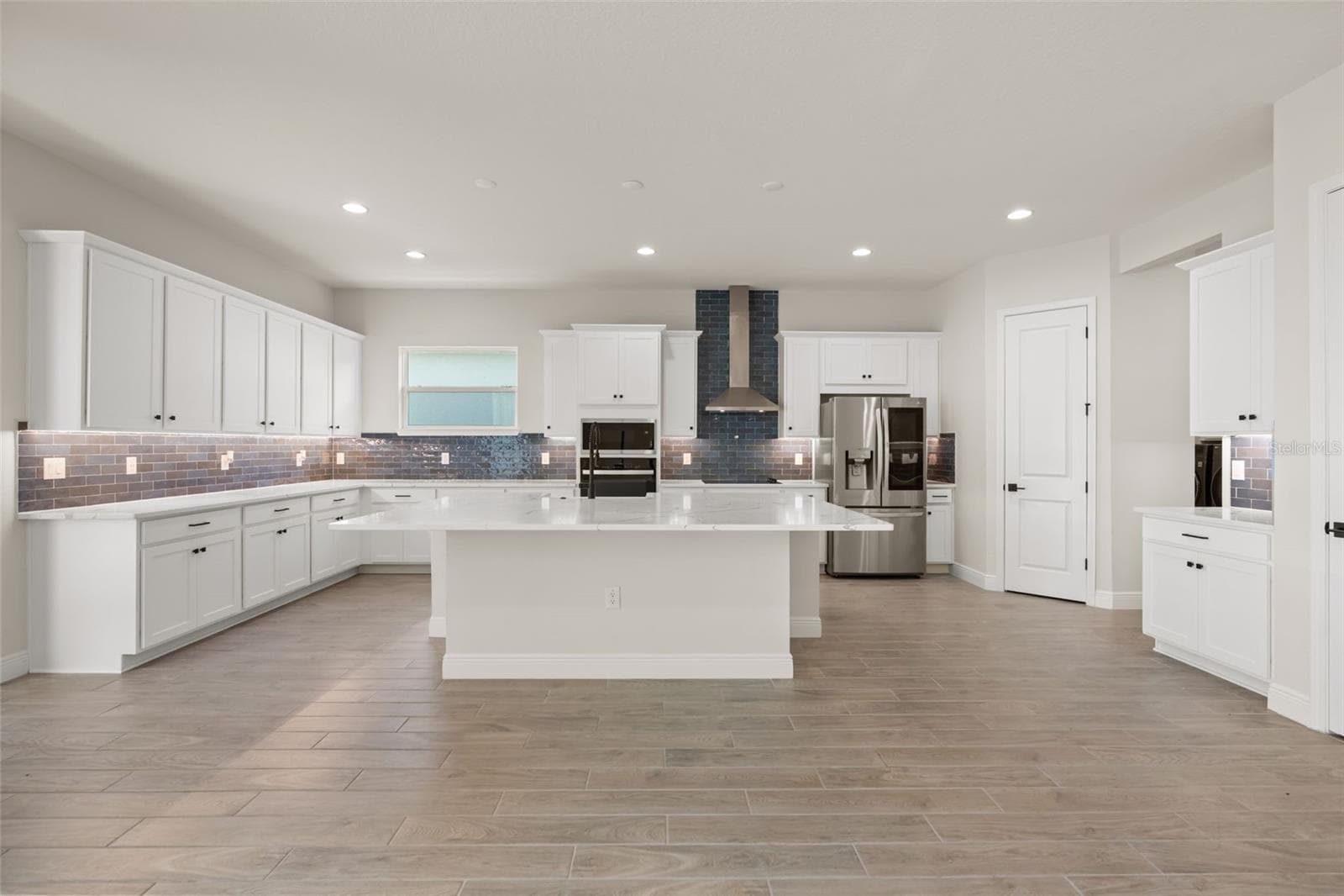 Single Family Residence at 19062 BLUELEAF ST, ORLANDO, photo 78 of 78