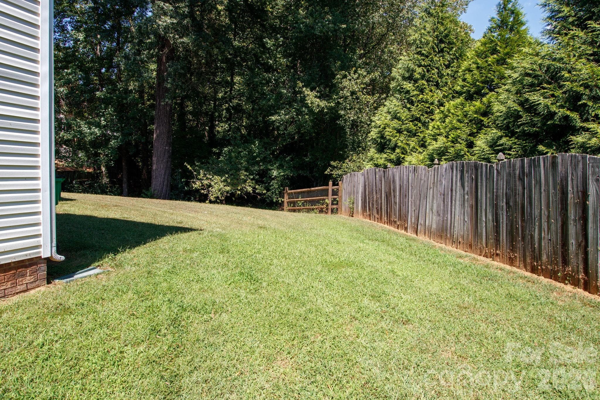 Single Family Residence at 13910 Hatton Cross Drive, Charlotte, photo 29 of 33
