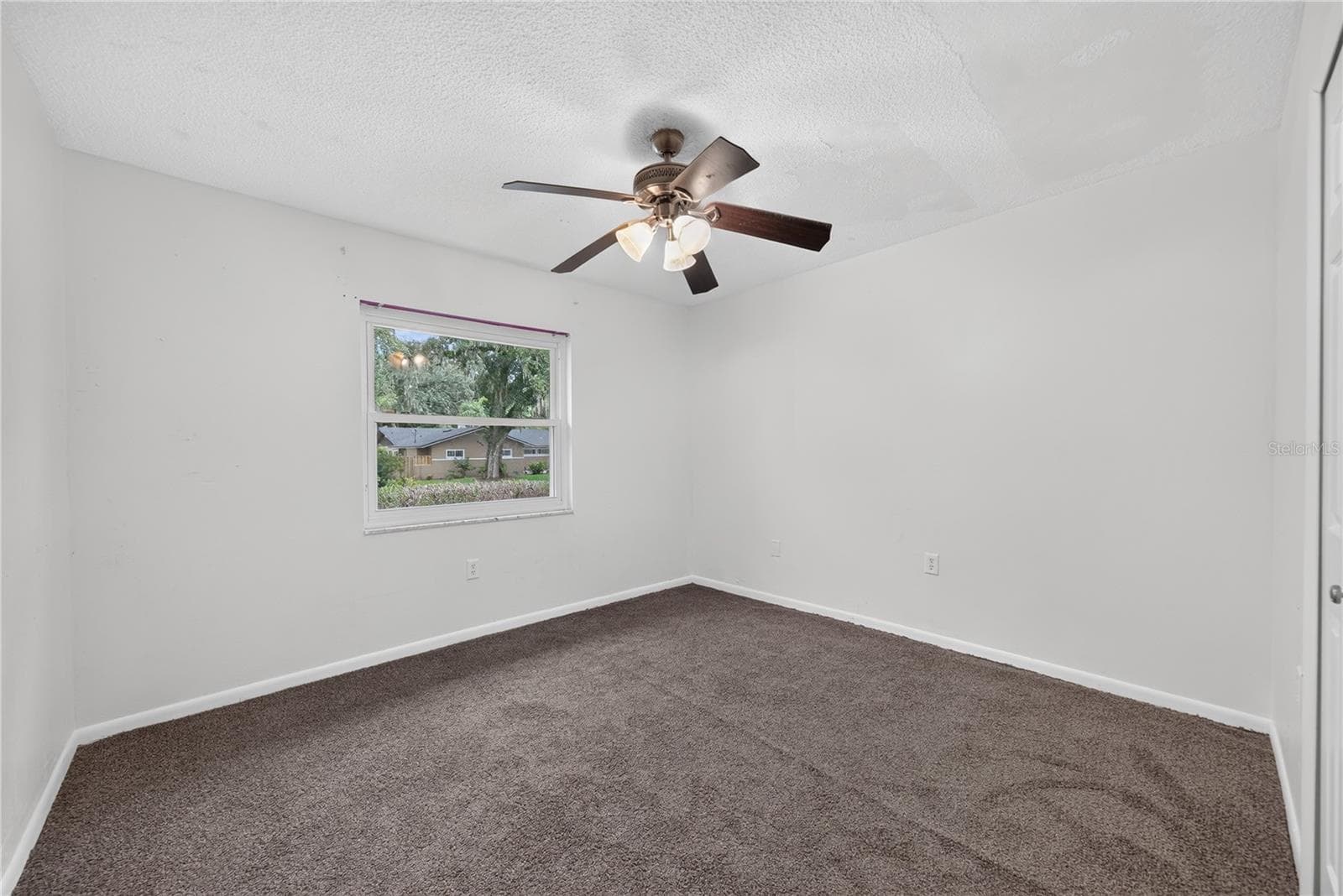 Single Family Residence at 383 PALM DR, OVIEDO, photo 19 of 35