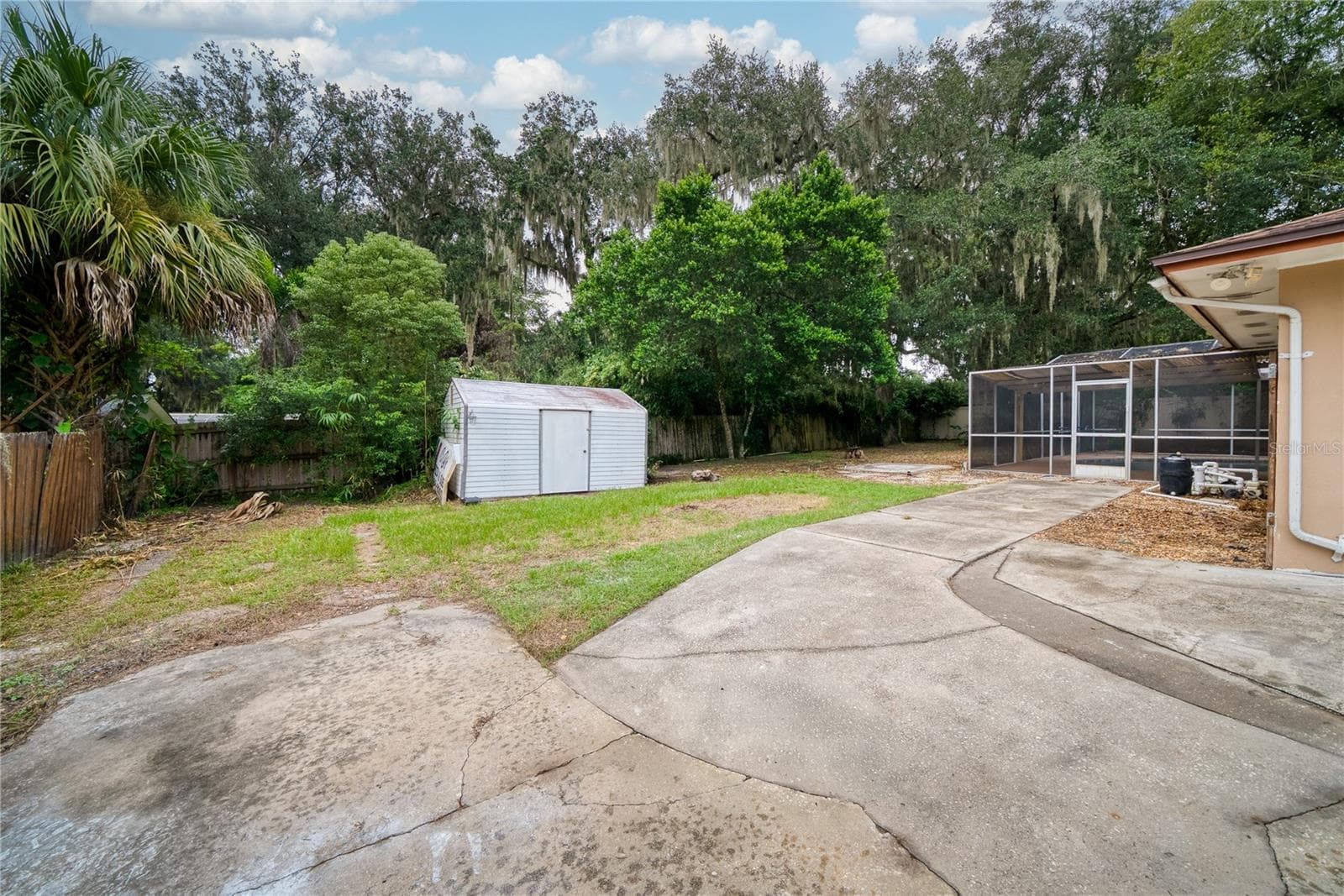 Single Family Residence at 383 PALM DR, OVIEDO, photo 30 of 35