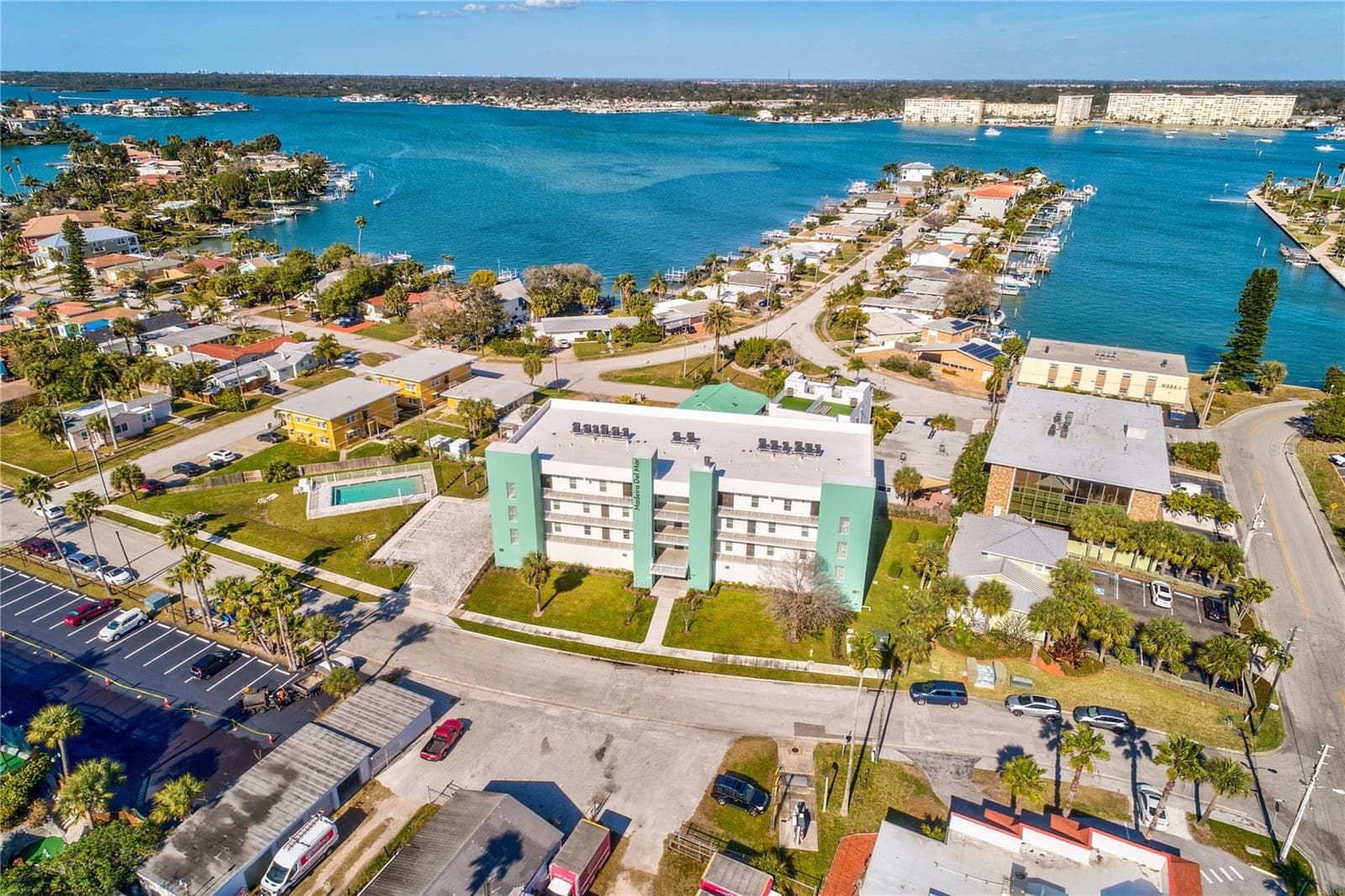 Condominium at 15305 1ST ST E #305, MADEIRA BEACH, photo 25 of 34