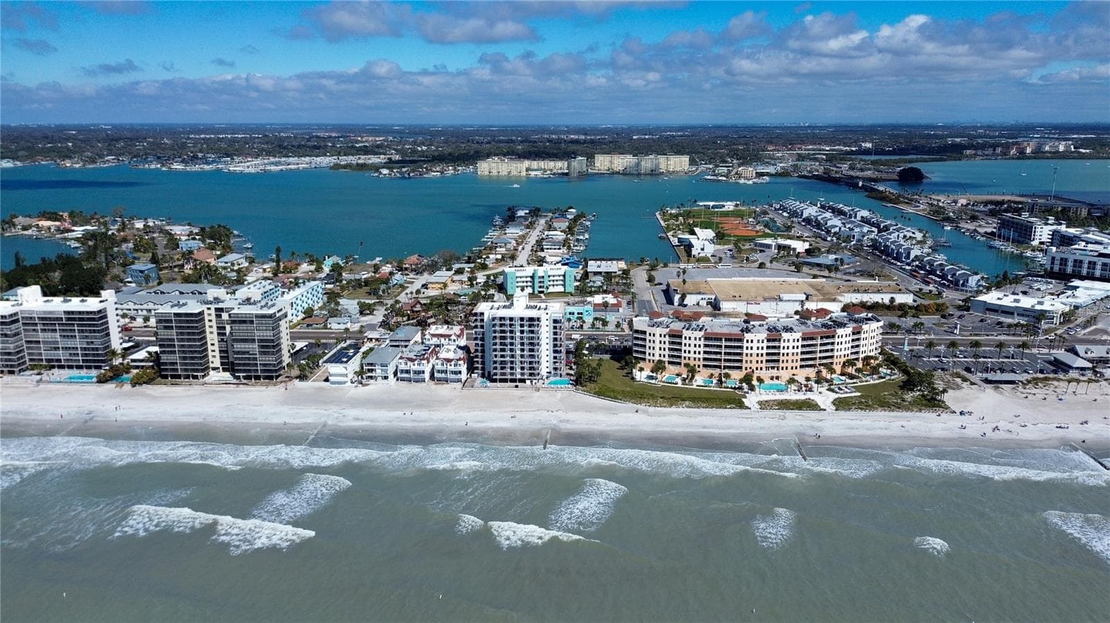 Condominium at 15305 1ST ST E #305, MADEIRA BEACH, photo 31 of 34