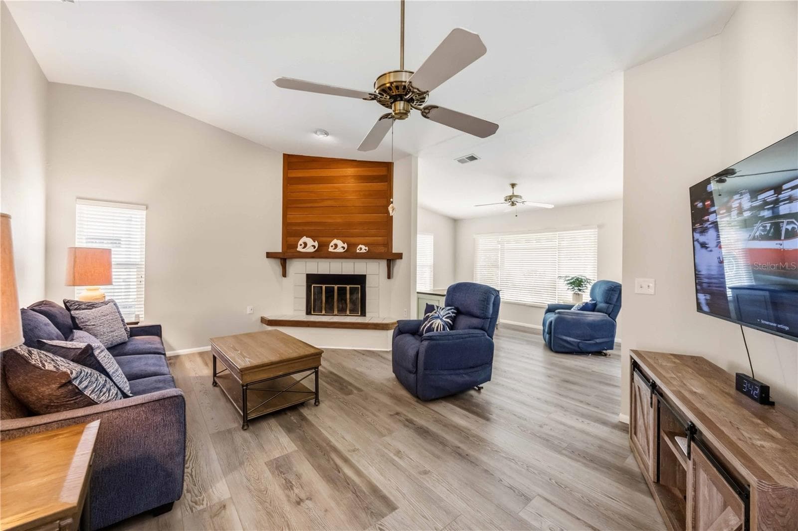 Living Room open to Den/Study/Sitting area - 680 LINDEN DR, ENGLEWOOD