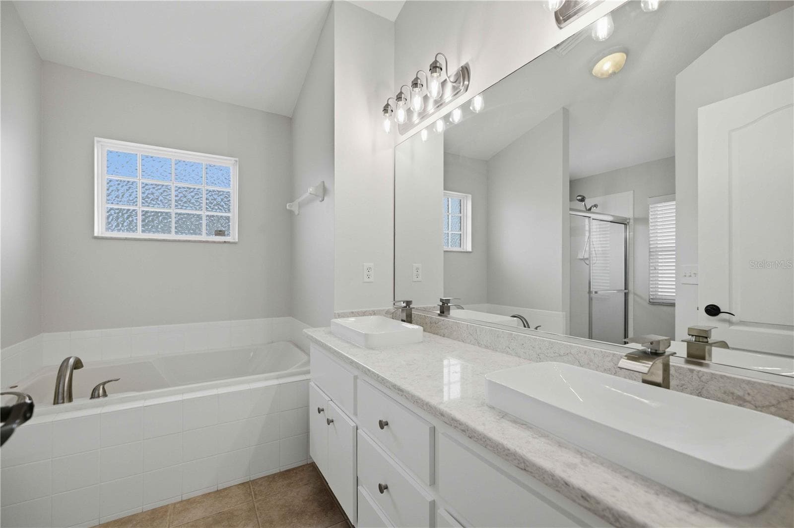 Single Family Residence at 6067 SW 81ST ST, OCALA, photo 16 of 42