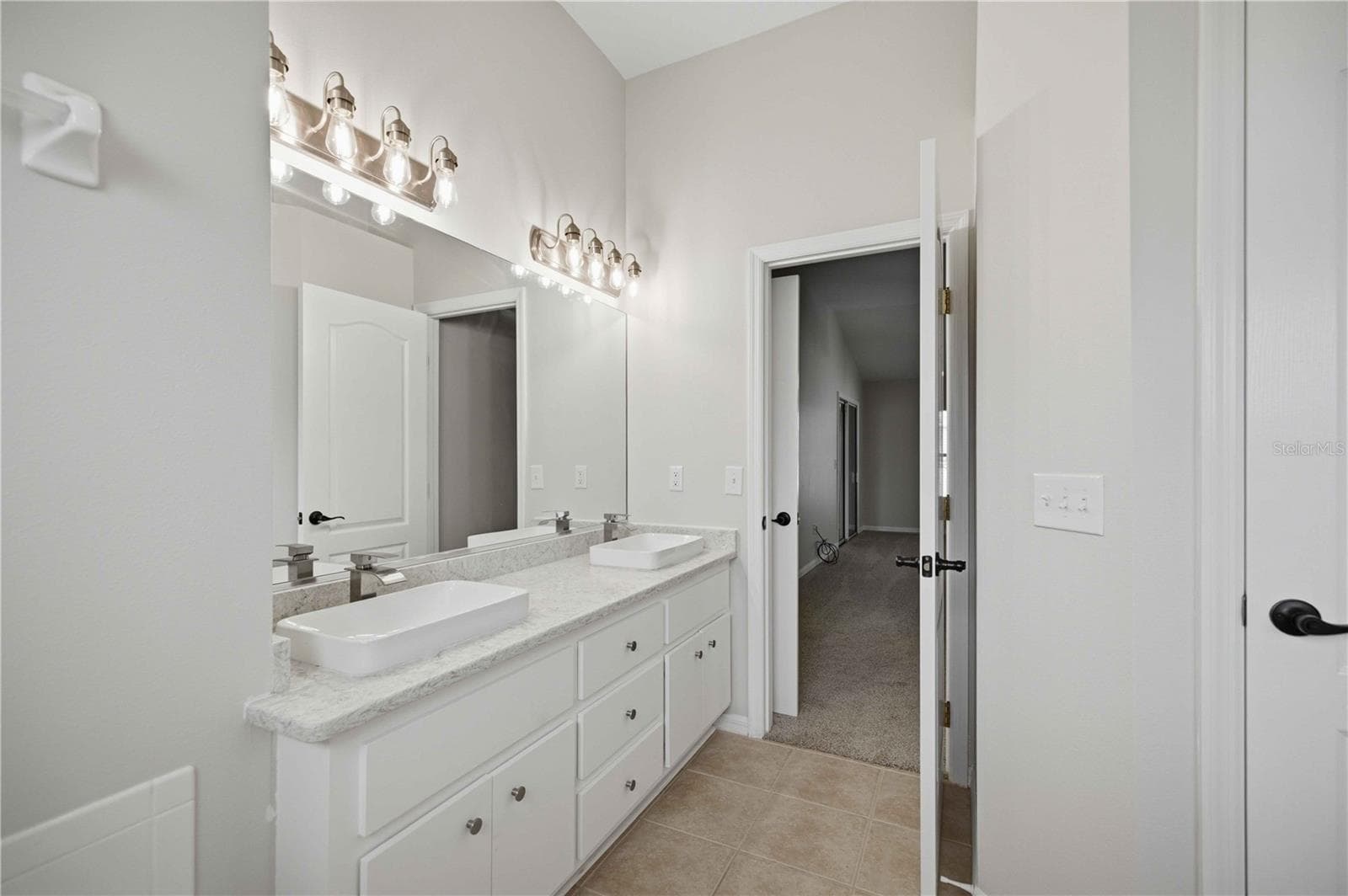 Single Family Residence at 6067 SW 81ST ST, OCALA, photo 18 of 42