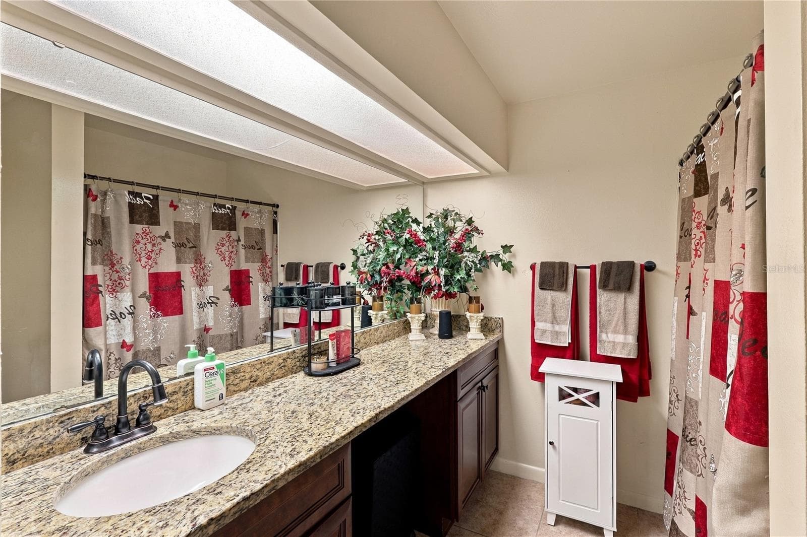 Condominium at 4631 N PINE HILLS RD #110, ORLANDO, photo 30 of 35