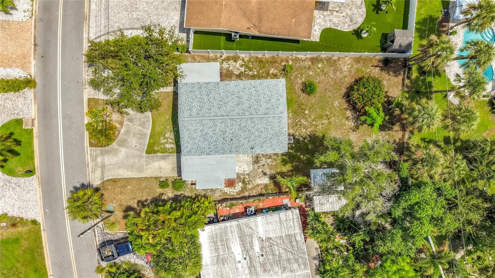 Single Family Residence at 355 39TH AVE, ST PETE BEACH, photo 32 of 65