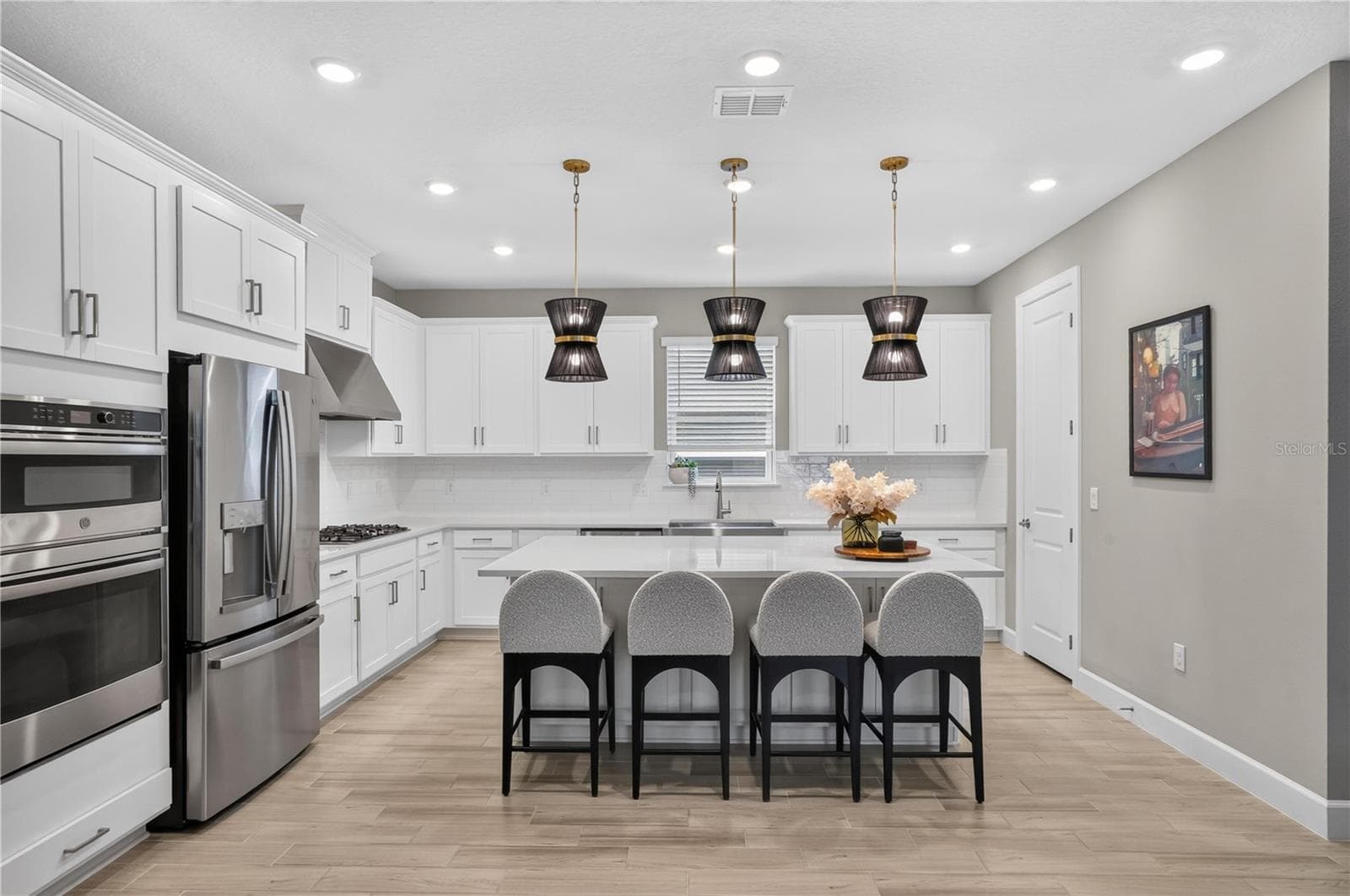 Single Family Residence at 5270 SAVINO CIR, PALMETTO, photo 9 of 52
