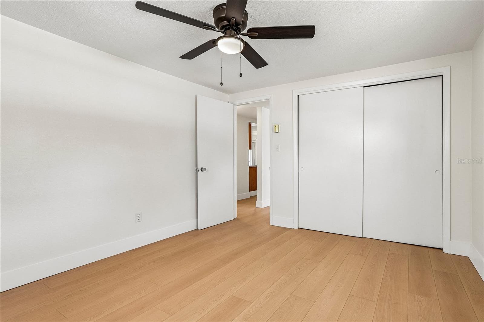 Single Family Residence at 1535 SENTINEL ST, HOLIDAY, photo 18 of 32
