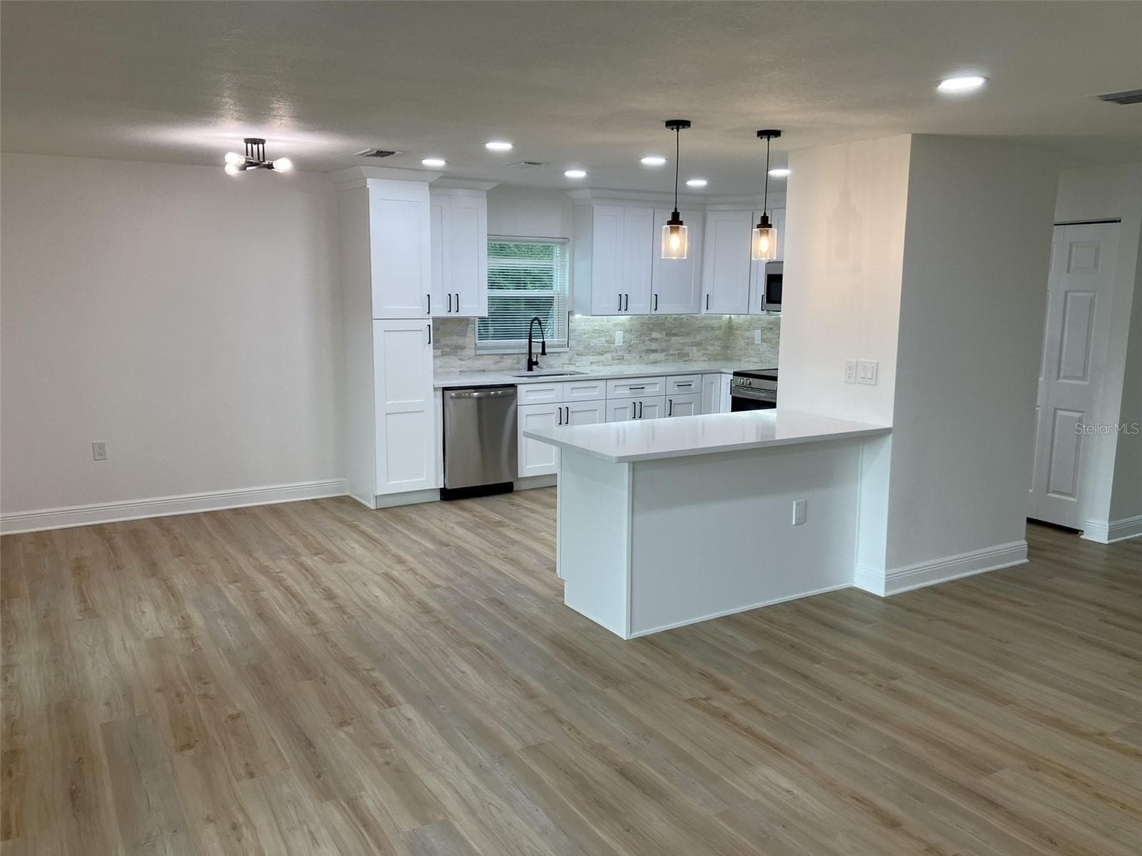 Villa at 110 EVELYN CT, OLDSMAR, photo 5 of 48