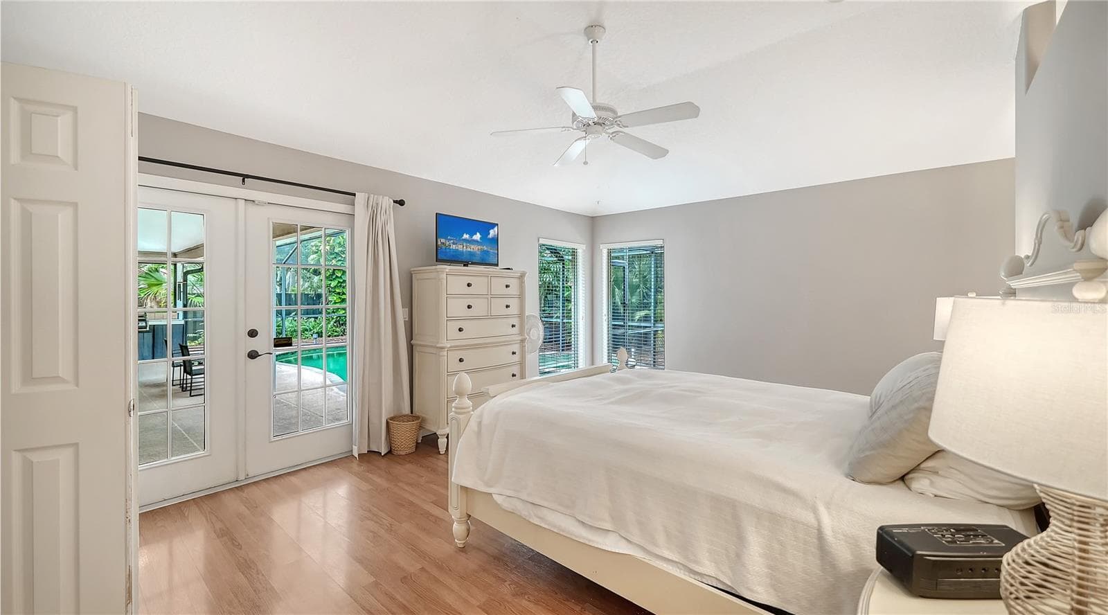 Single Family Residence at 2166 SYLVAN LEA DR, SARASOTA, photo 18 of 34