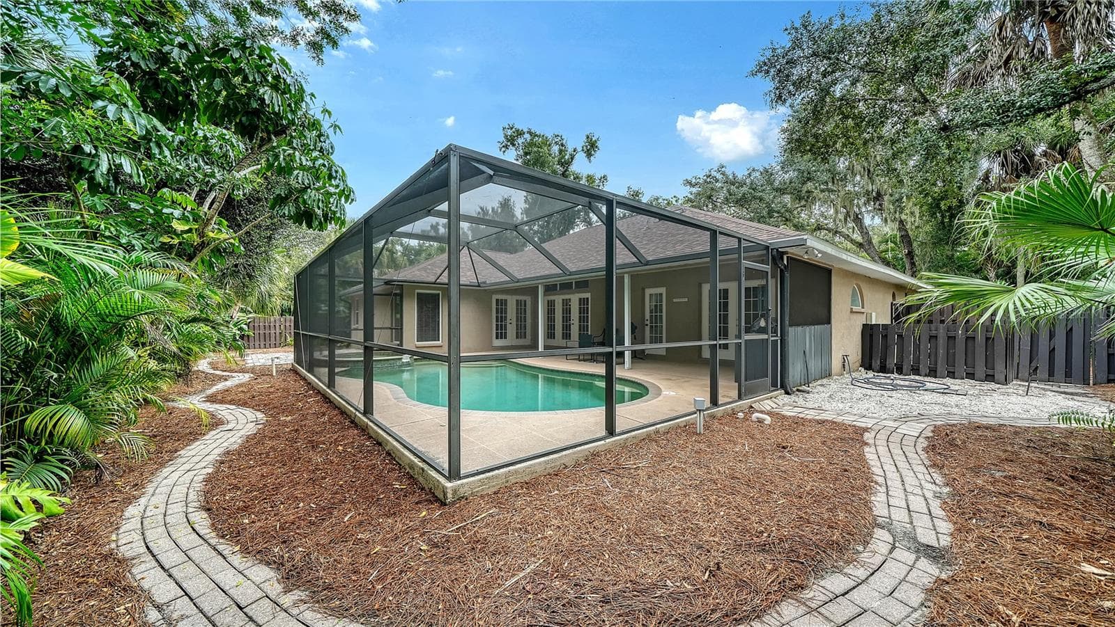 Single Family Residence at 2166 SYLVAN LEA DR, SARASOTA, photo 33 of 34
